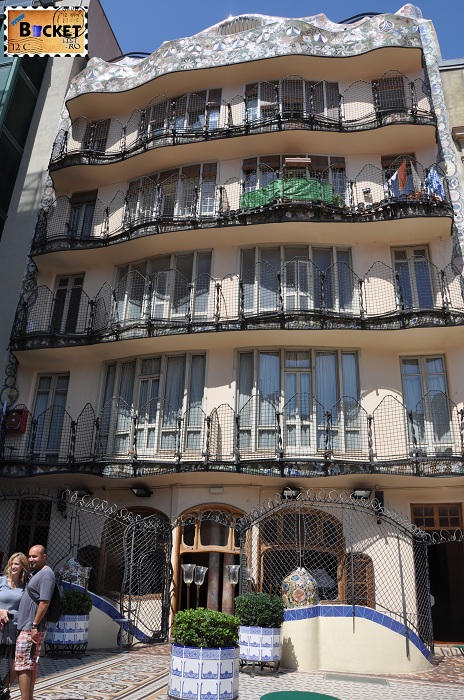 Casa Batlló curtea exterioara