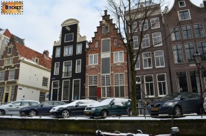 Canalele din Amsterdam