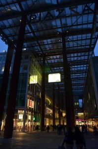 Eindhoven - peisaje de noapte, Piazza