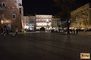 Cracovia - peisaje de noapte turnul primariei