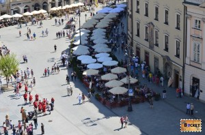 Piața Rynek Główny privita din turnul primariei din Cracovia