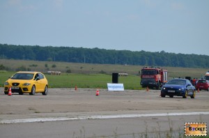 Dragracing Oradea - sesiunea de calificări pentru Etapa I a Campionatului Naţional De Accelerare 2013