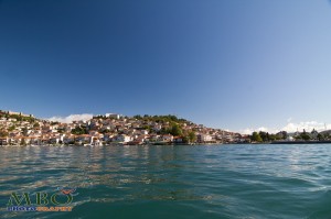 Lacul Ohrid si Ohrid Macedonia.jpg