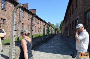 Lagărul Auschwitz I - gard electrificat