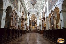 Abația benedictină Sfântul Petru din Salzburg şi cimitirul Petersfriedhof