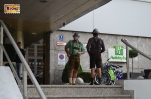 Oktoberfest Munchen - Hotel Holiday Inn Munchen