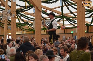 Festzelt Tradition Oide Wiesn;