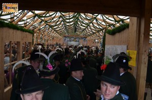 Festzelt Tradition Oide Wiesn;