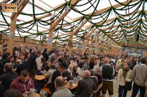 Festzelt Tradition Oide Wiesn;