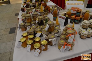 Produse apicole la Mini târgul de Crăciun din Forum Debrecen