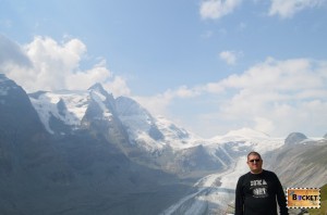 Ghetarul Pasterze vazut de la statuia lui Kaiser Franz Josefs