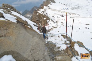 Pe marginea prapastiei spre Gipfelwelt 3000 de pe Kitzsteinhorn