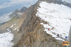 Pe marginea prapastiei spre Gipfelwelt 3000 de pe Kitzsteinhorn