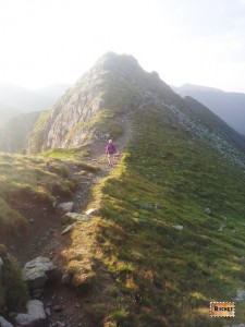 traseu de creasta spre Vf. Moldoveanu